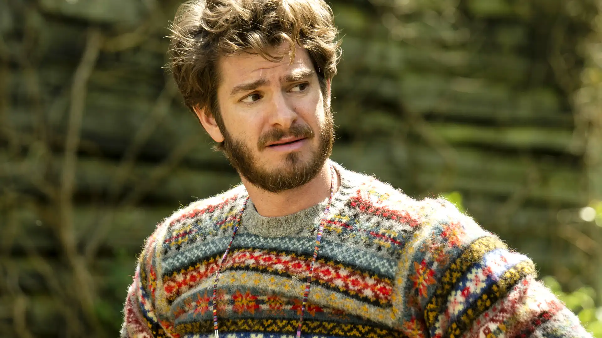 Novo Filme de Andrew Garfield Quebra Sequência de Classificações de Luca Guadagnino Após 17 Anos