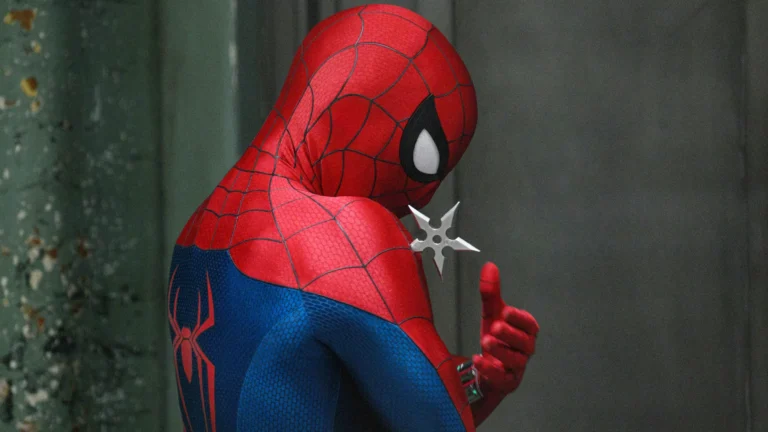 Spider-Man conquista amizade com Punisher de forma inédita no MCU