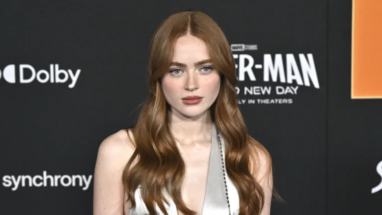 Sadie Sink revela quando começam as filmagens de X-Men e detalhes do arco de Jean Grey