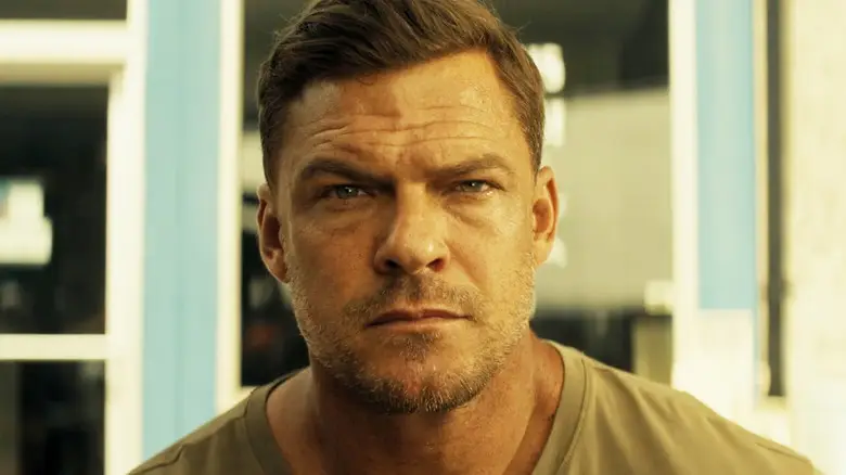 Estreia de Reacher Temporada 4 Apresenta Cena de Luta Mais Brutal Inspirada em John Wick