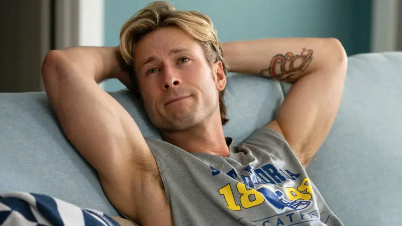 Hulu divulga trailer oficial da segunda temporada de Chad Powers, com estreia marcada para setembro