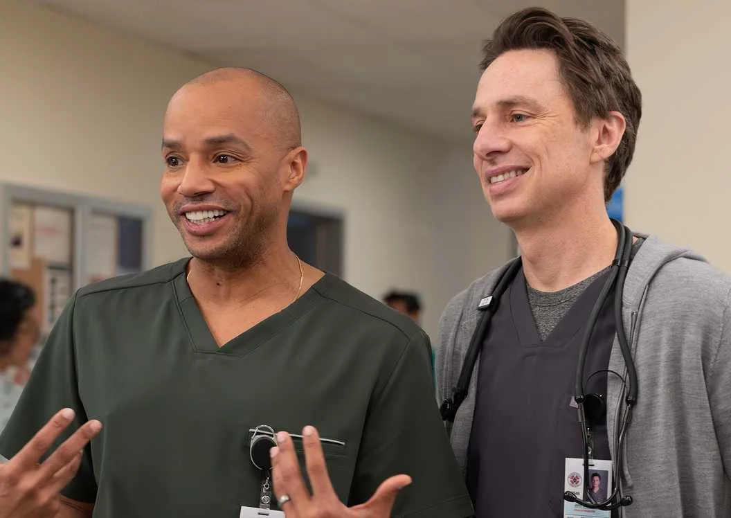 Scrubs terá nova enfermeira na equipe do Turk na segunda temporada do reboot