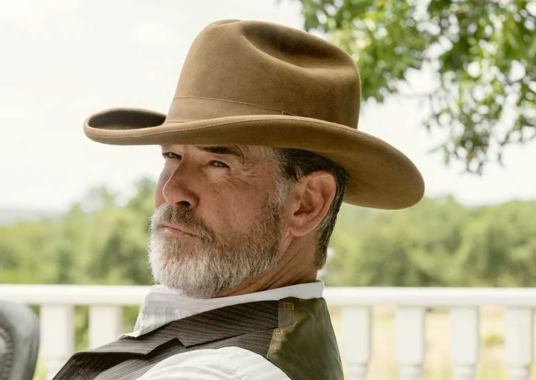 Pierce Brosnan entra para o elenco de Extraction 3 ao lado de Chris Hemsworth