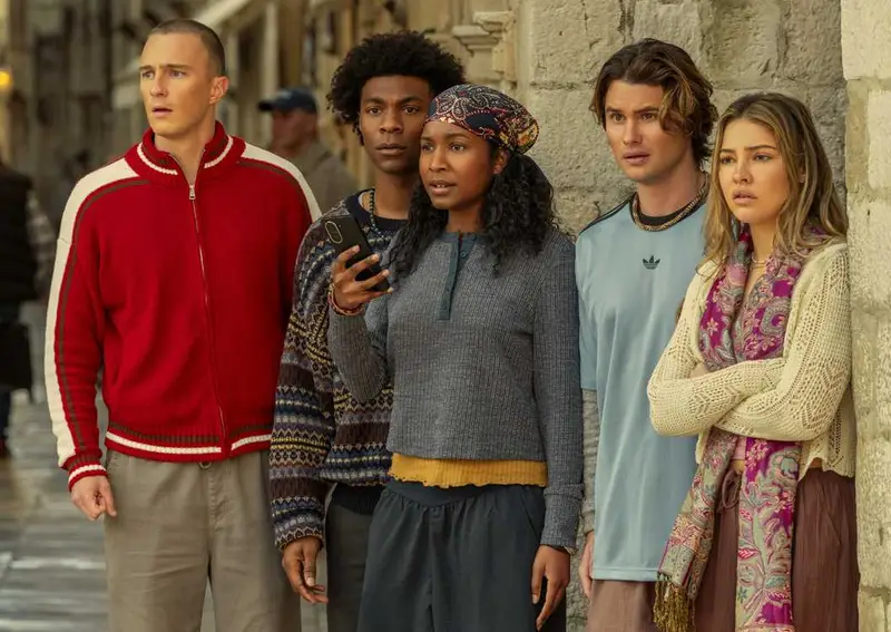 Netflix confirma produção de prequela da série Outer Banks, que terá temporada final em agosto