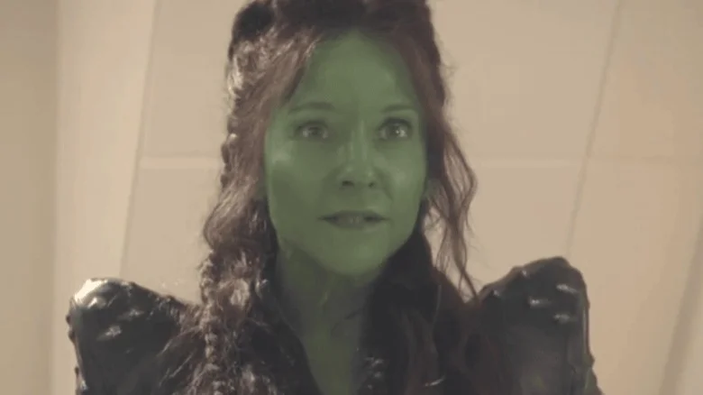 Atrizes e atores que interpretam os personagens Orion na 4ª temporada de Star Trek: Strange New Worlds