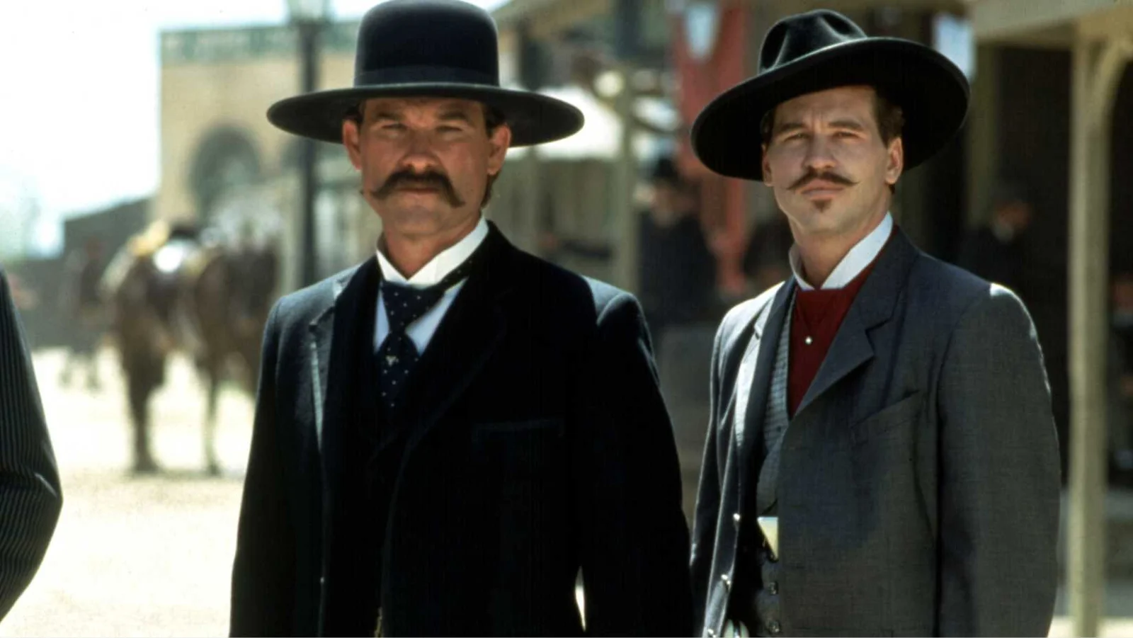 Cena Inicial de Tombstone Revela o Desfecho com Citação de Johnny Ringo