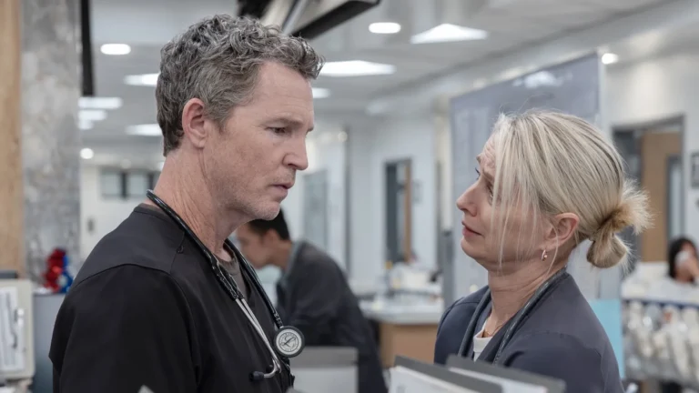 Spinoff do drama médico The Pitt sobre turno da noite não deve sair, diz ator Shawn Hatosy