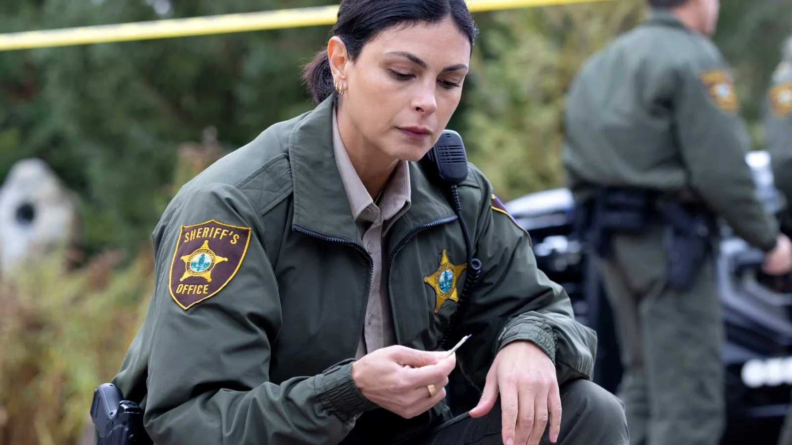 Ben McKenzie será o novo xerife na 2ª temporada de Sheriff Country ao lado de Morena Baccarin