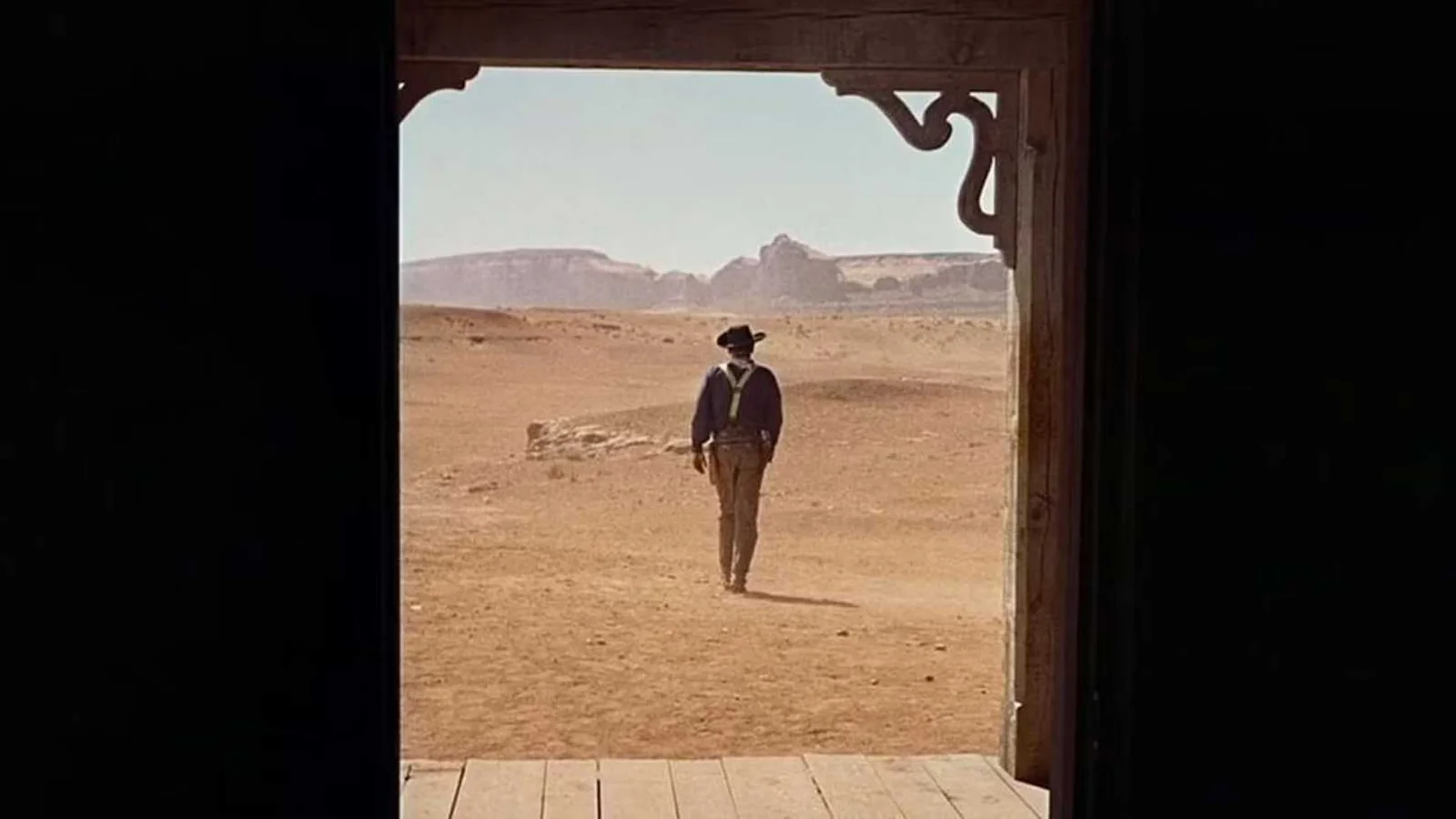 O clássico de John Wayne “The Searchers” tem uma das cenas finais mais marcantes do cinema western