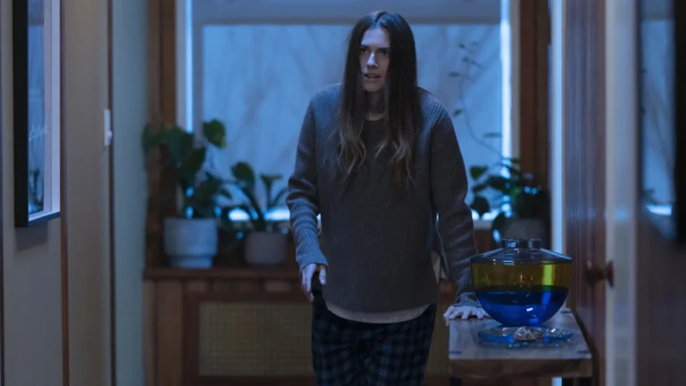 Filme de terror ficção científica “M3GAN”, produzido por James Wan, volta a fazer sucesso na Netflix