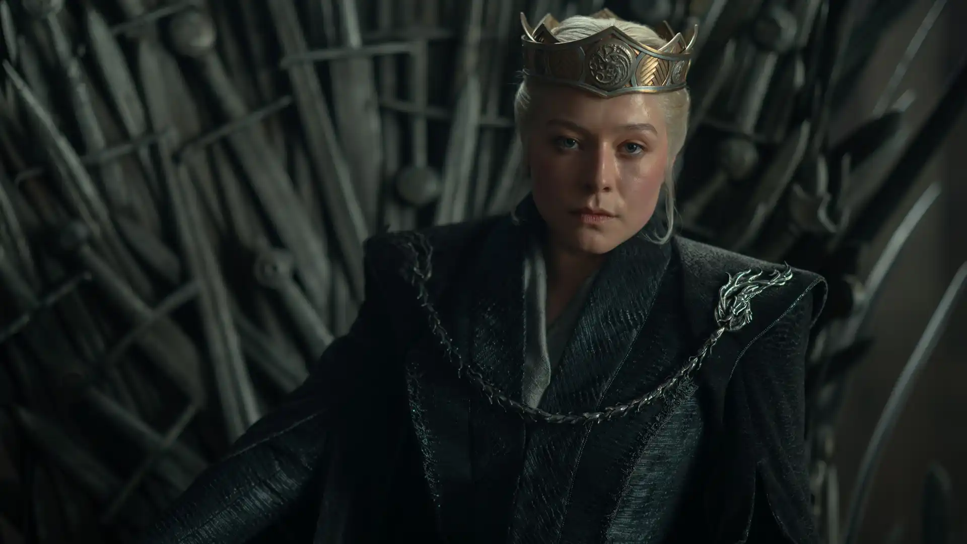 Destino de Helaena e transformação de Rhaenyra em vilã na 4ª temporada de House of the Dragon detalhados por Ryan Condal e Emma D’Arcy