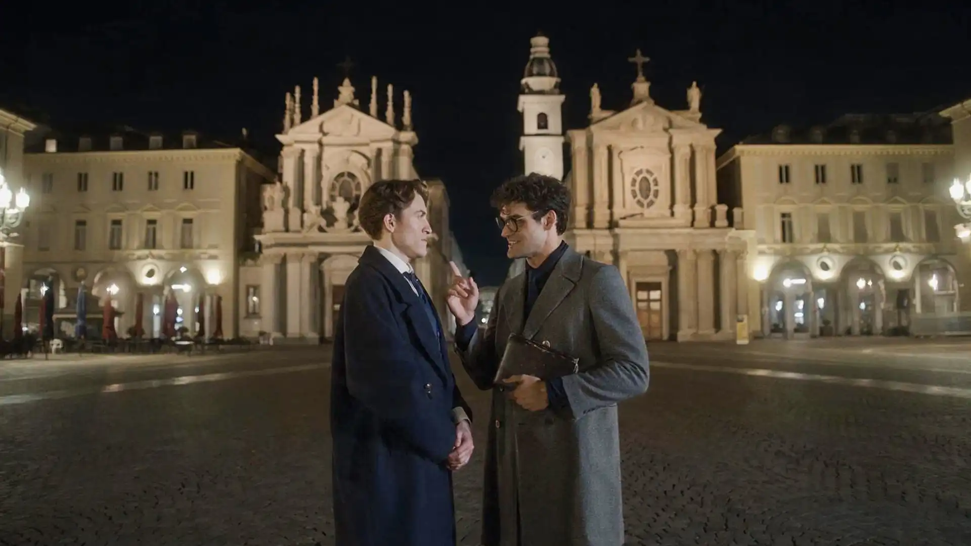 Nova adaptação de Sherlock Holmes revela elenco e trama inédita centrada em Moriarty