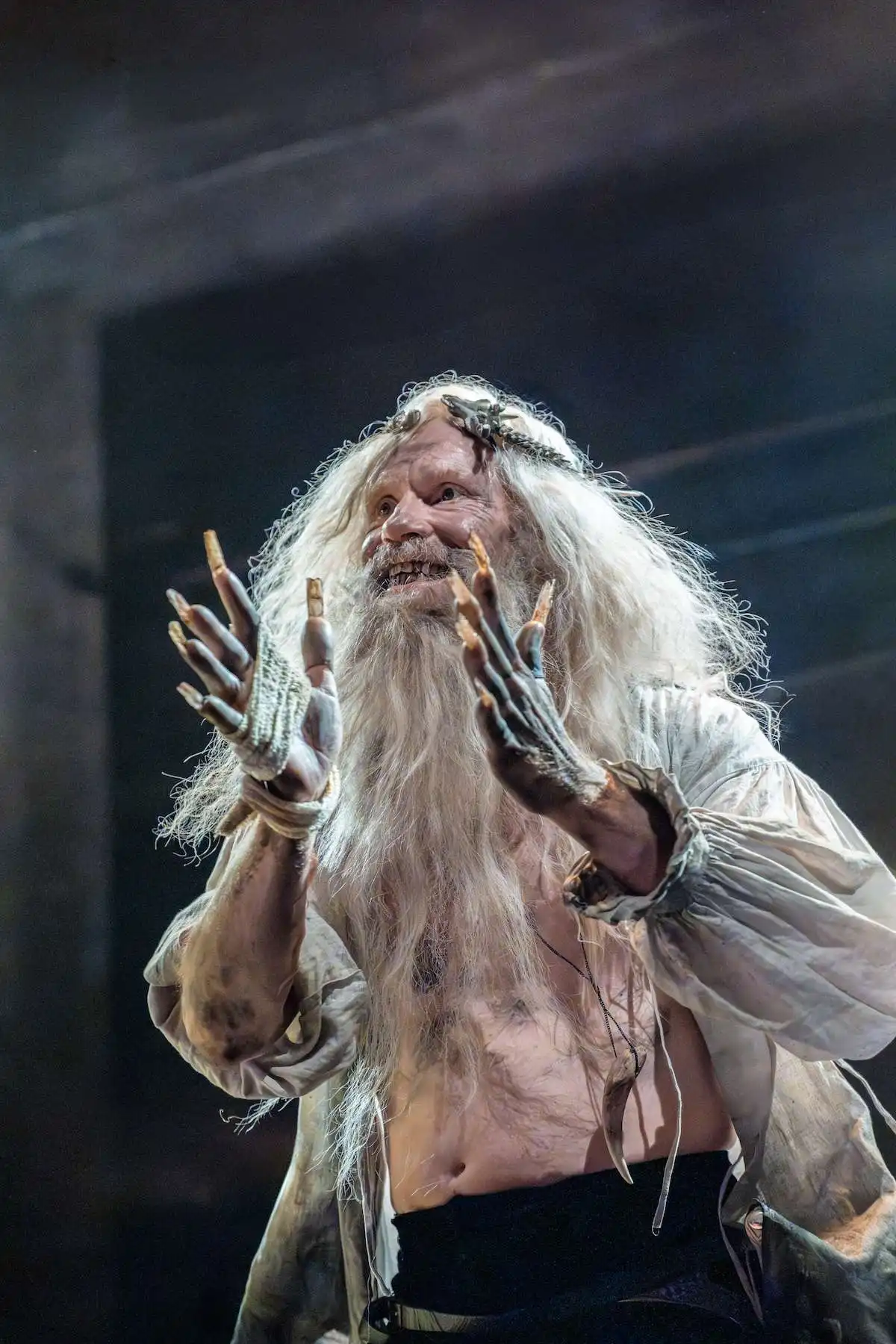 Primeiras reações ao prelúdio teatral de Game of Thrones com Targaryens e Starks