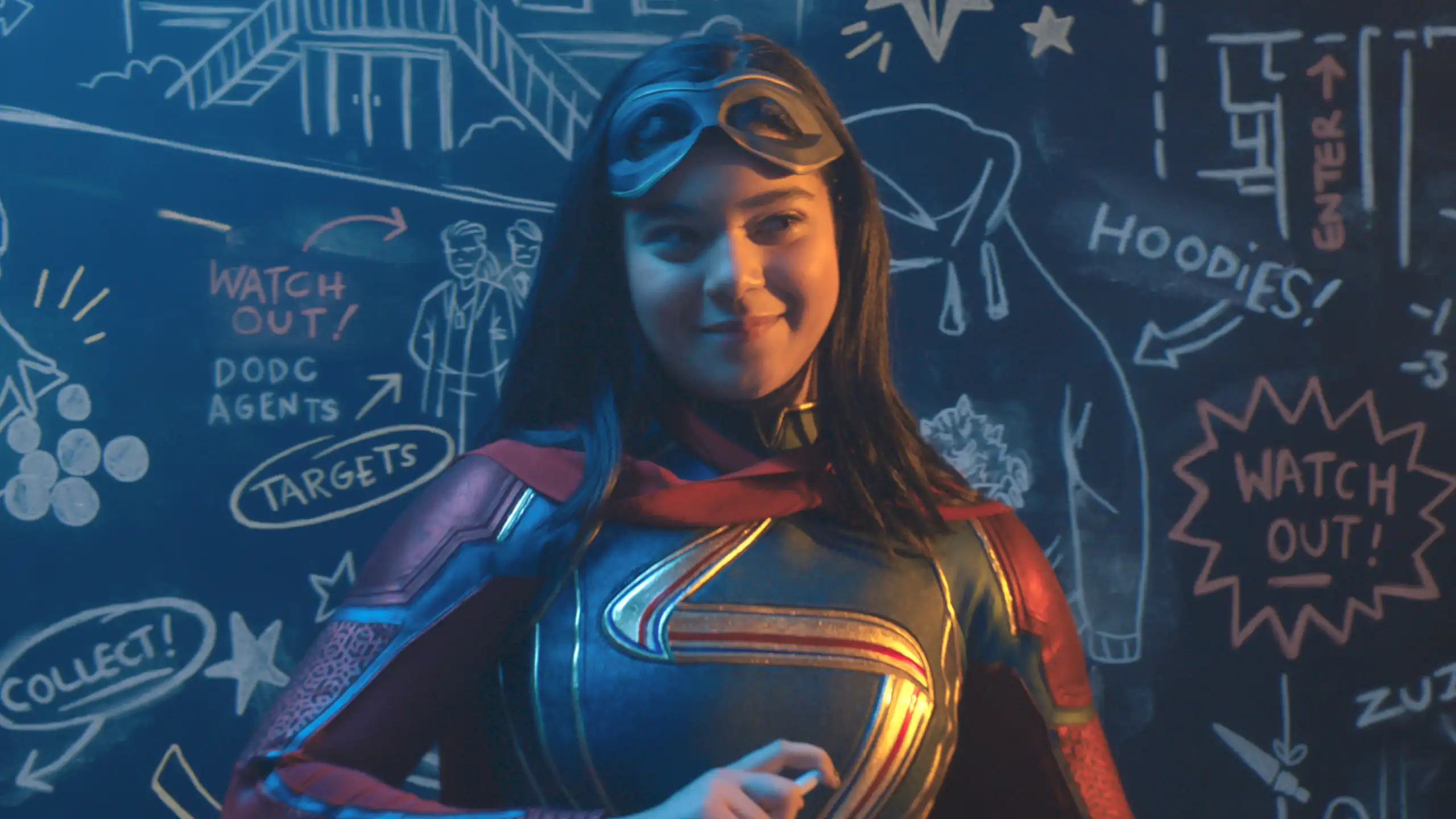 Atriz de Ms. Marvel destaca problemas do filme Supergirl e explica fracasso da DC nos cinemas