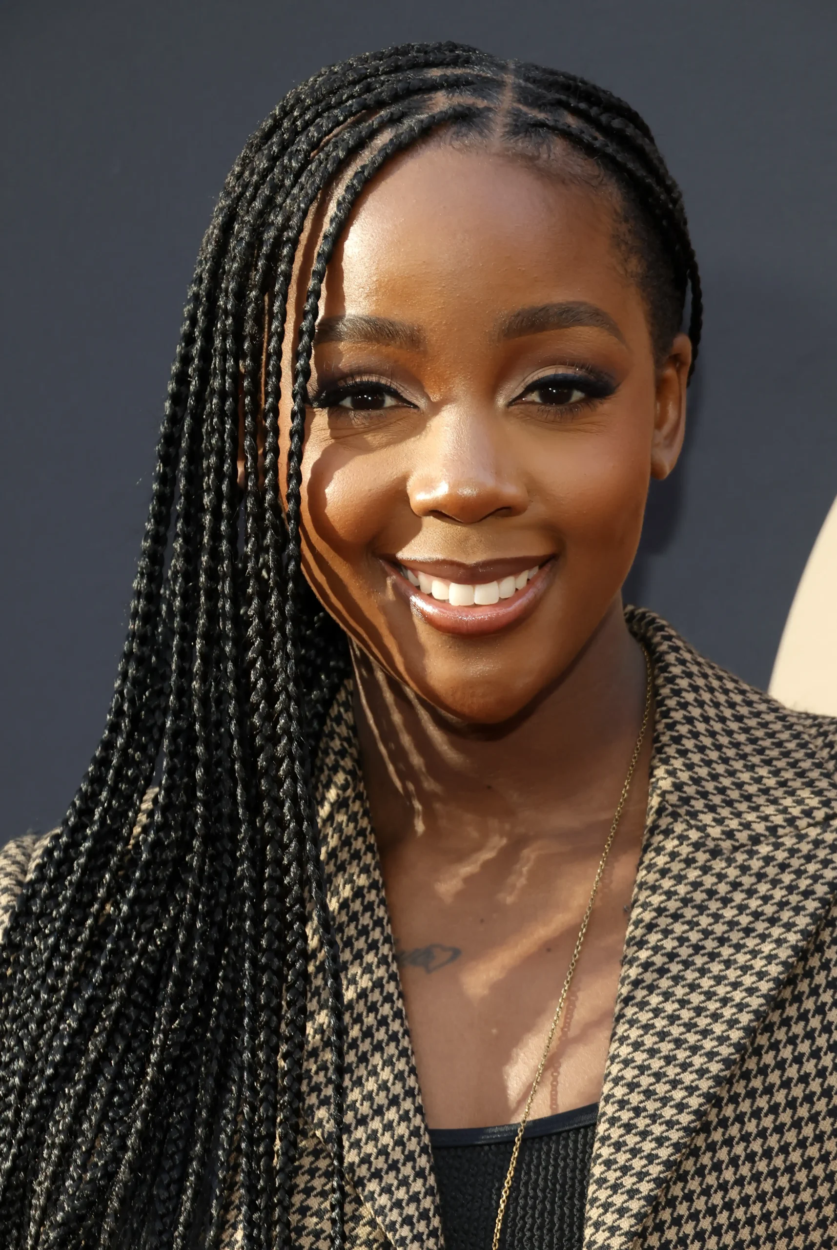 Entenda por que autora Tomi Adeyemi retirou apoio ao filme Children of Blood and Bone