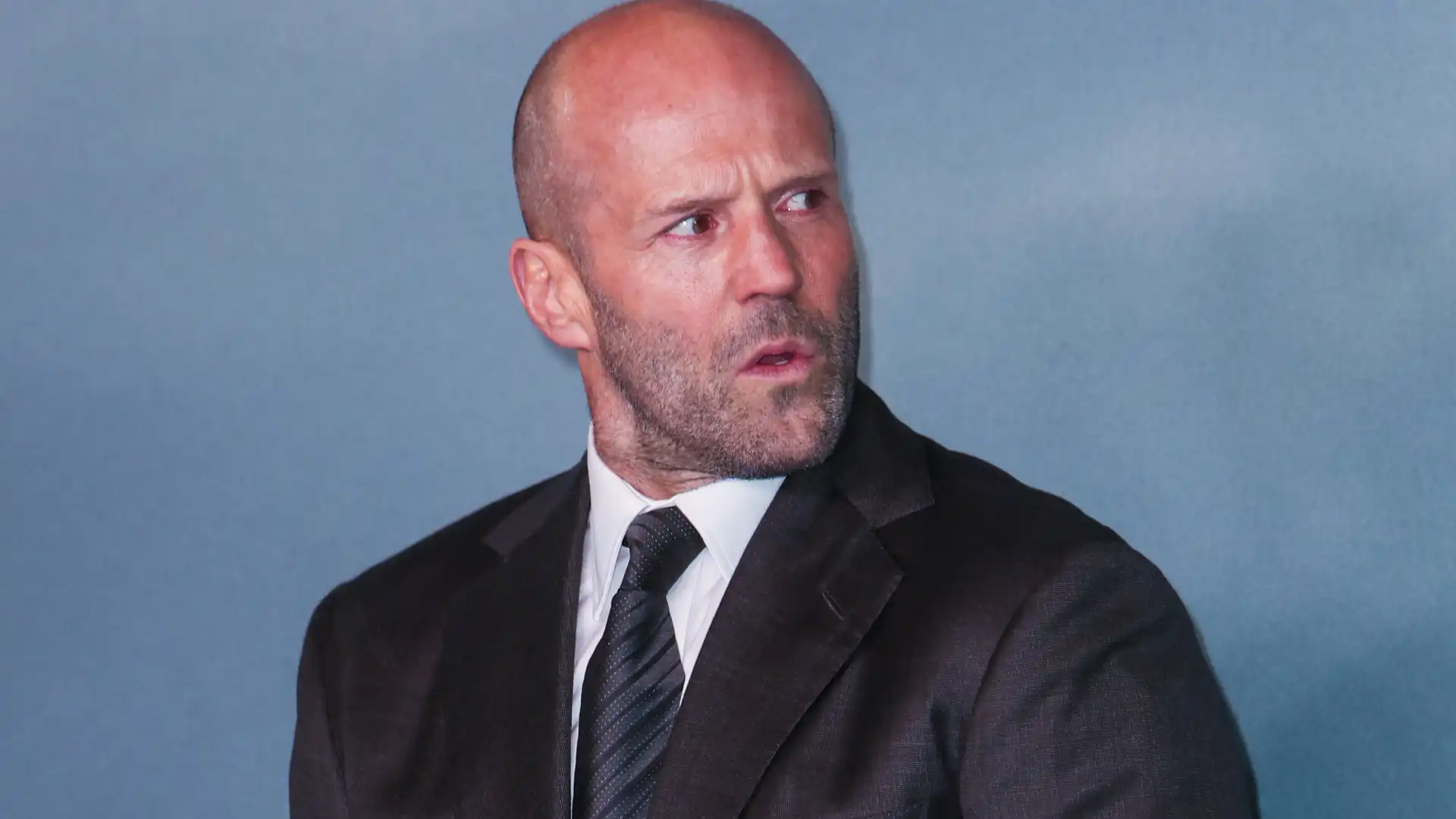 Jason Statham Volta aos Cinemas com Novo Filme de Ação Semelhante a Die Hard