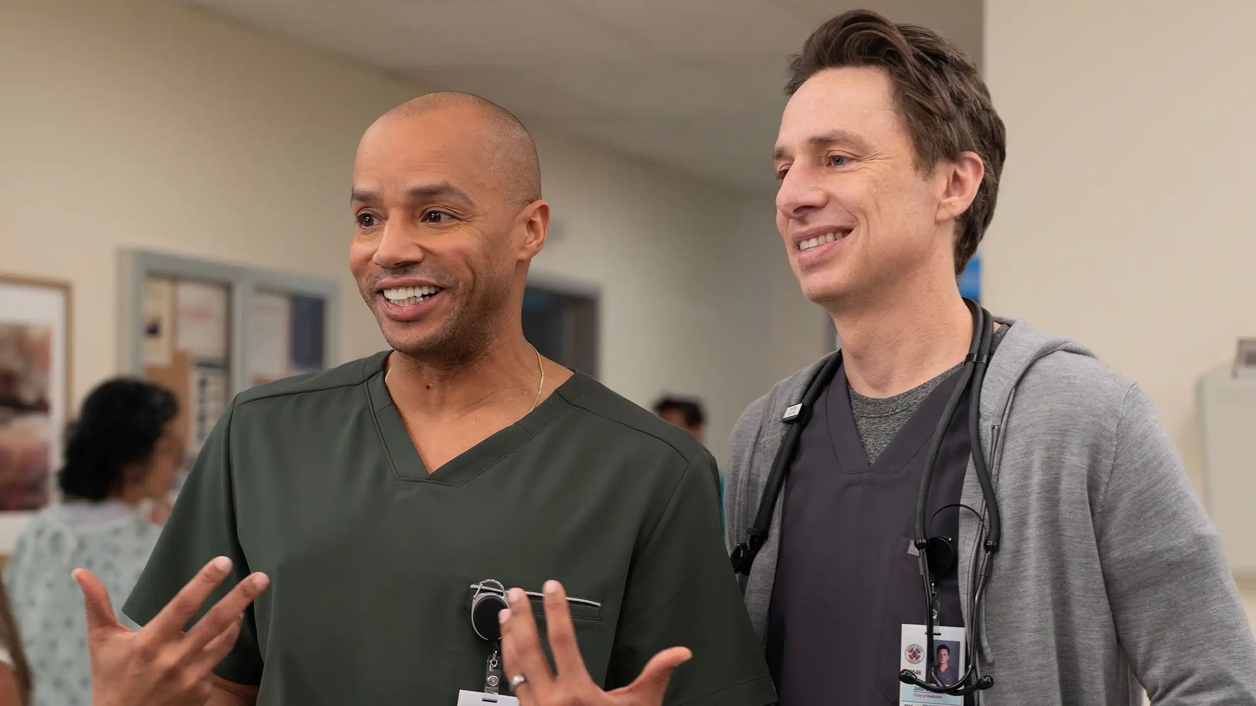 Scrubs terá nova enfermeira na equipe do Turk na segunda temporada do reboot