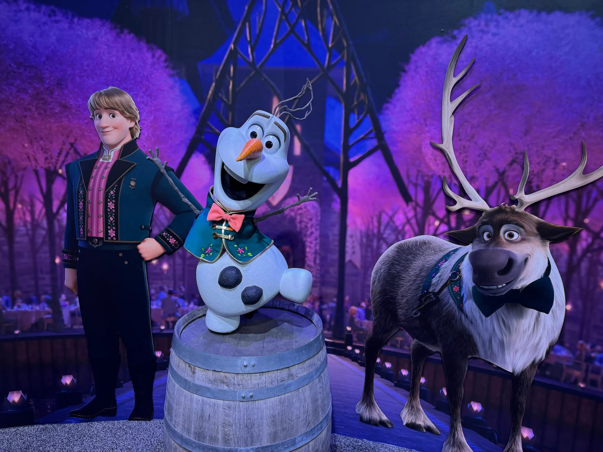 Frozen 3 revela primeiras imagens de Elsa, Anna e Kristoff