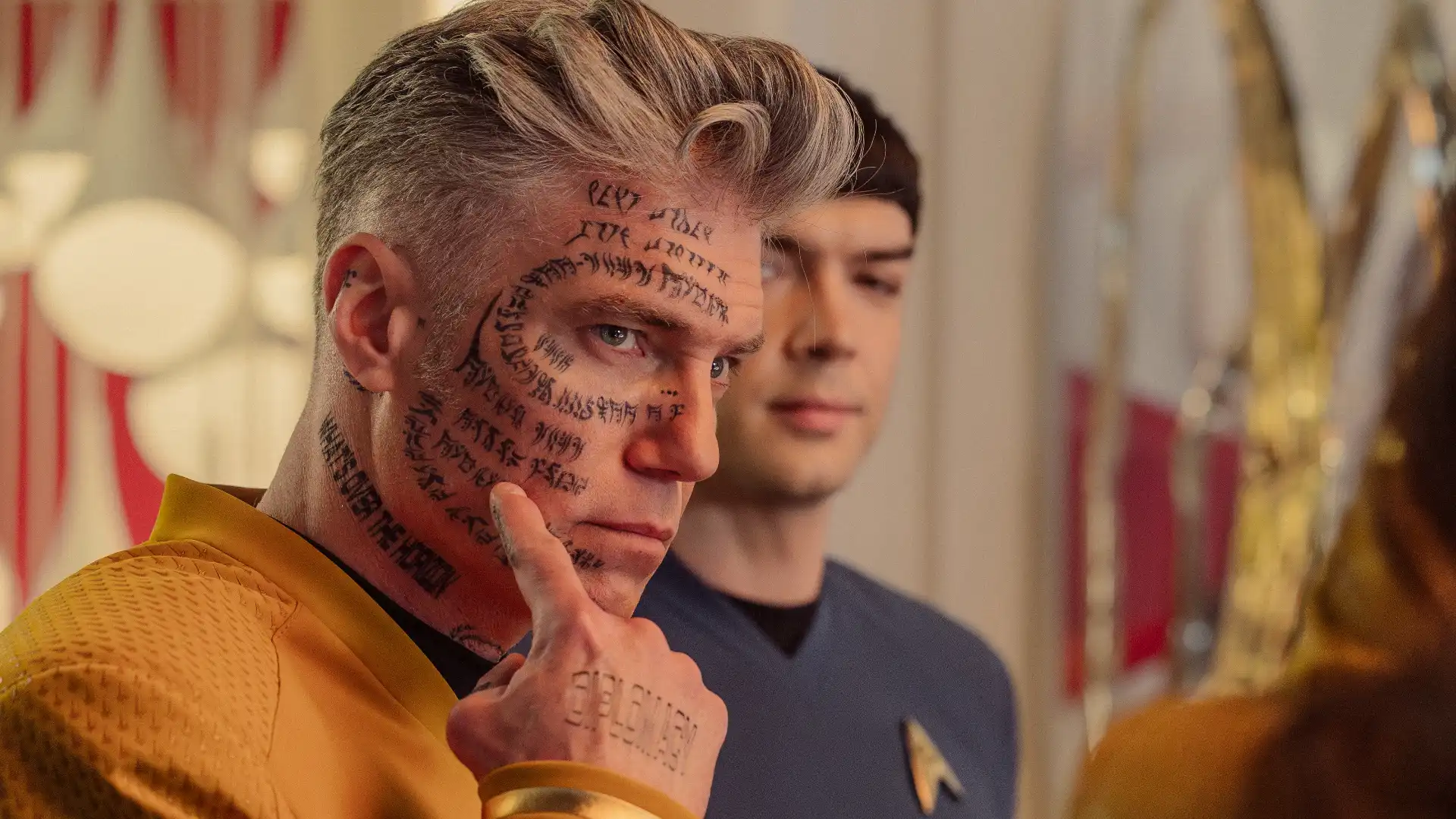 Significado da tatuagem no rosto do Capitão Pike em Star Trek: Strange New Worlds é revelado