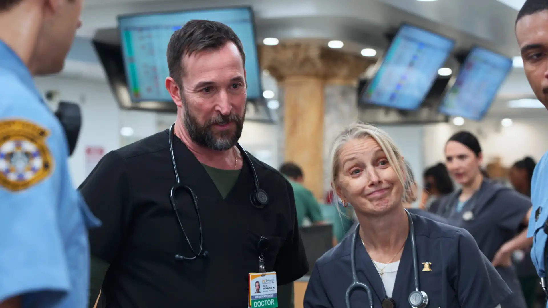 Noah Wyle comenta mudanças no elenco da 3ª temporada de The Pitt após críticas intensas