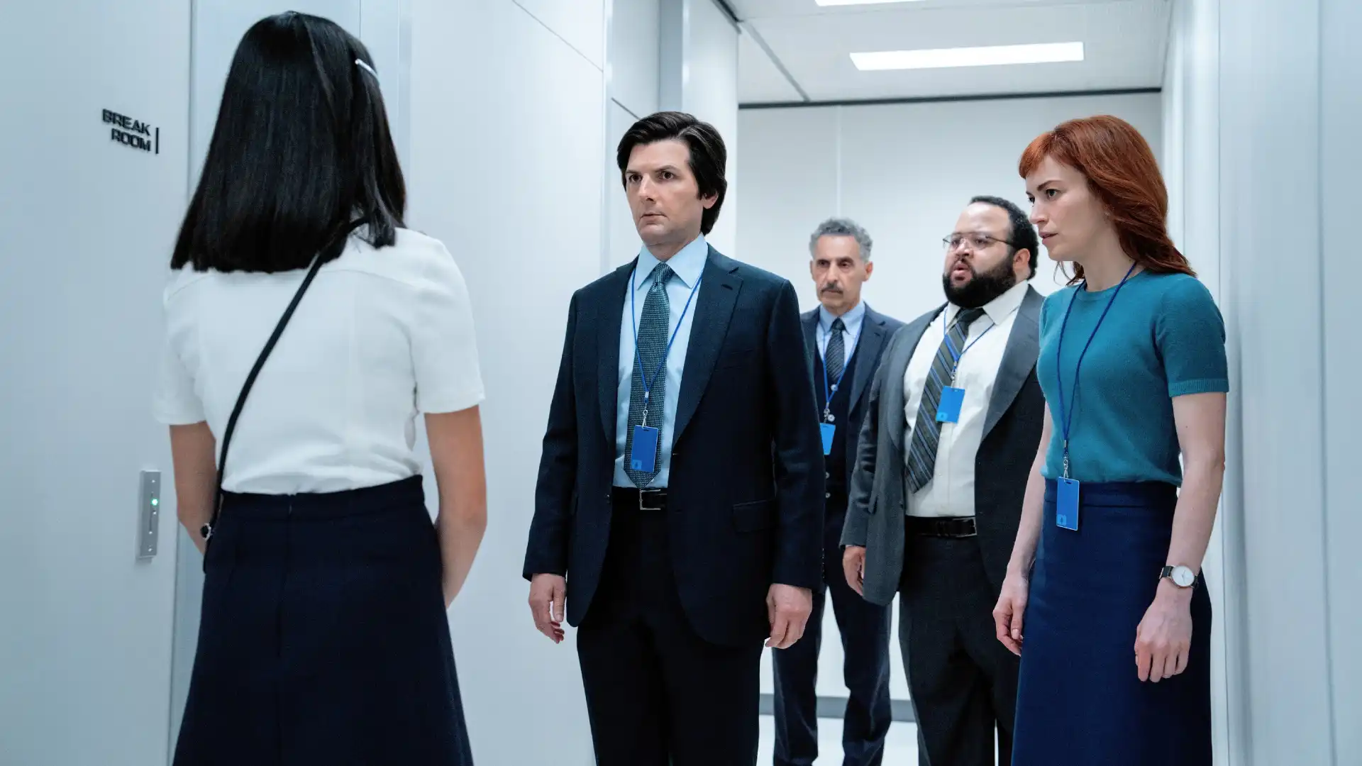 Vídeo do set confirma destino de Gemma em Severance temporada 3 após final surpreendente