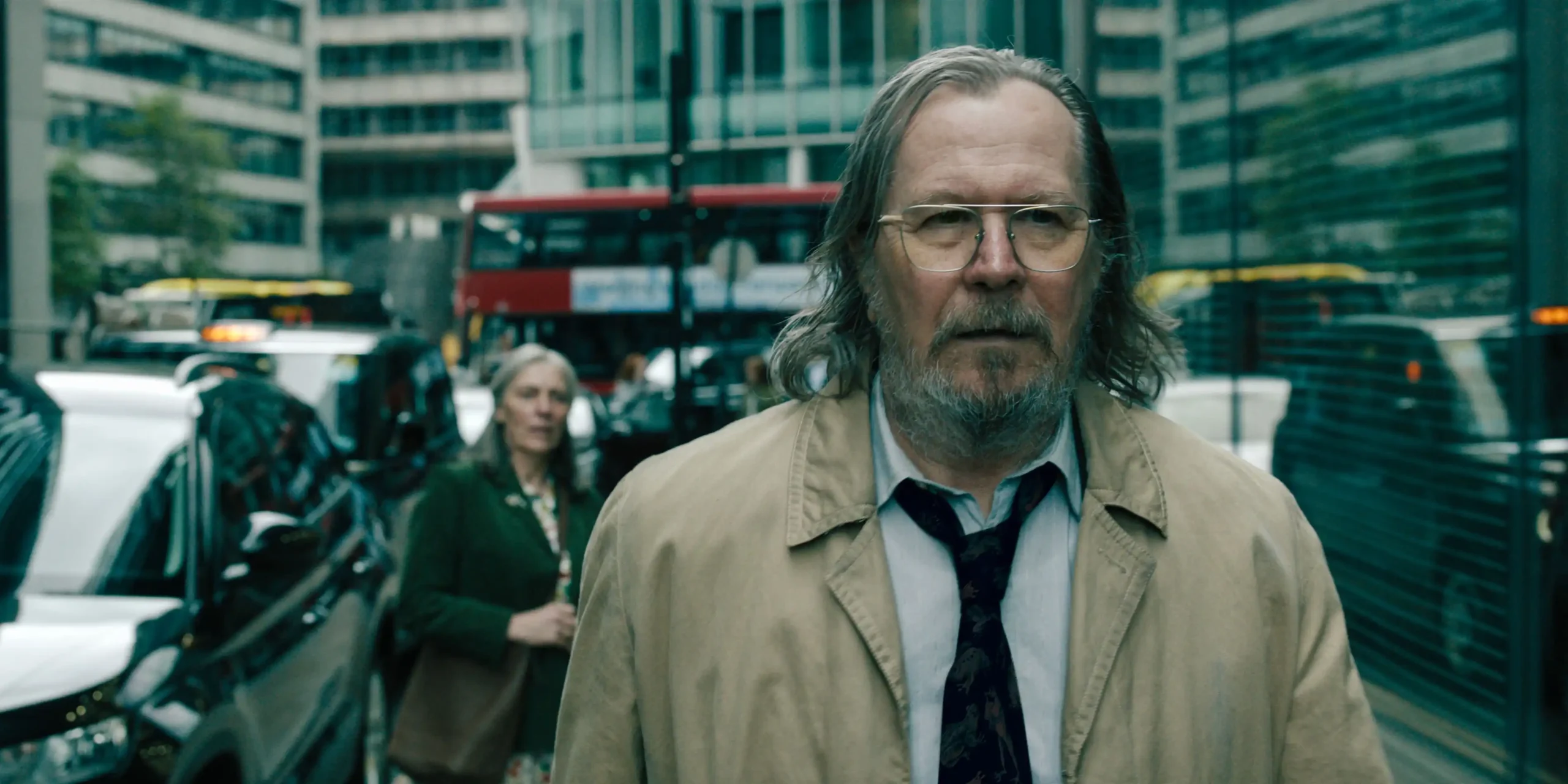 Slow Horses terá temporadas lançadas em ritmo acelerado, diz Gary Oldman