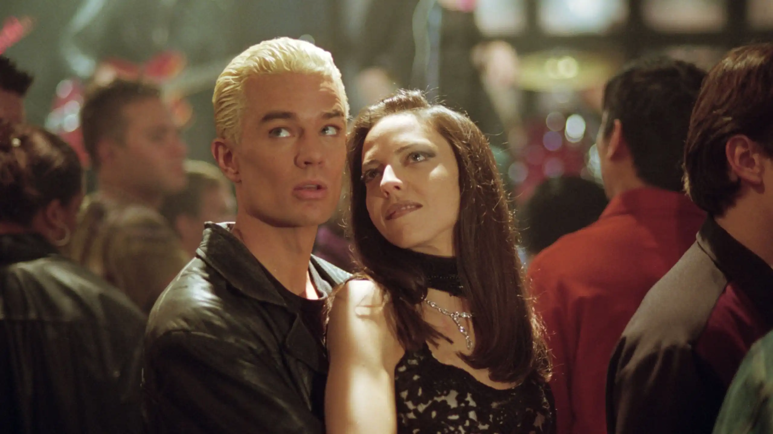 Buffy e Angel se reúnem em novo lançamento de bonecos que chegam em setembro
