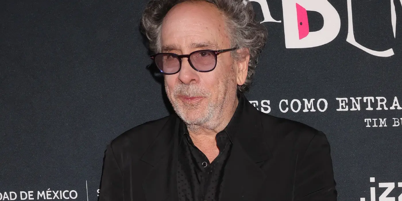 Filme “A Fantástica Fábrica de Chocolate” de Tim Burton lidera streaming global, mas remake gera polêmica
