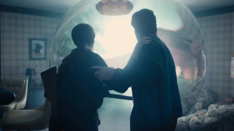 Entenda o final de The End of Oak Street: A família Platt sobrevive aos dinossauros?