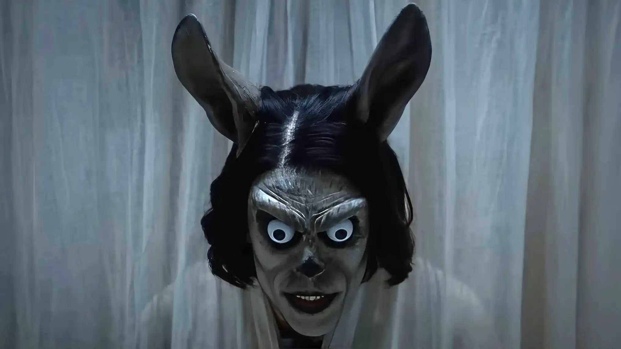 Filme de terror estilo Stephen King “Hokum” estreia no Hulu em outubro de 2026