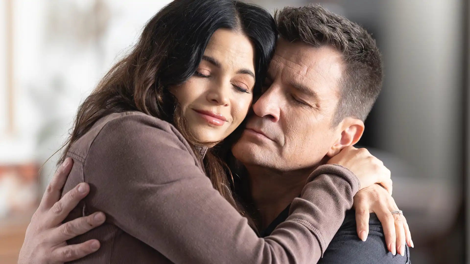 Jenna Dewan seguirá em The Rookie mesmo durante participação em Dancing with the Stars