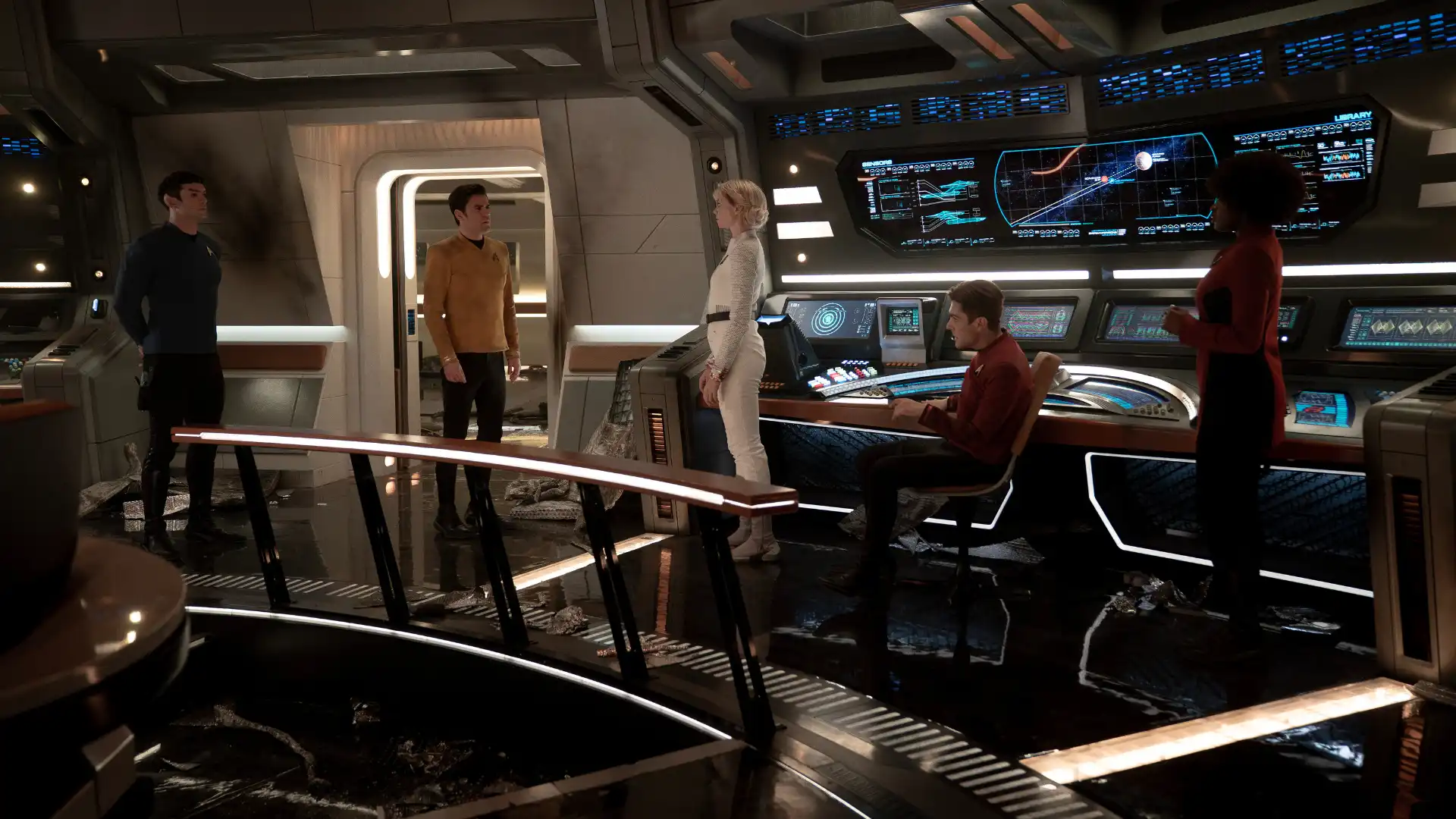 Produtor de Star Trek confirma que spin-off de Capitão Kirk não será produzido