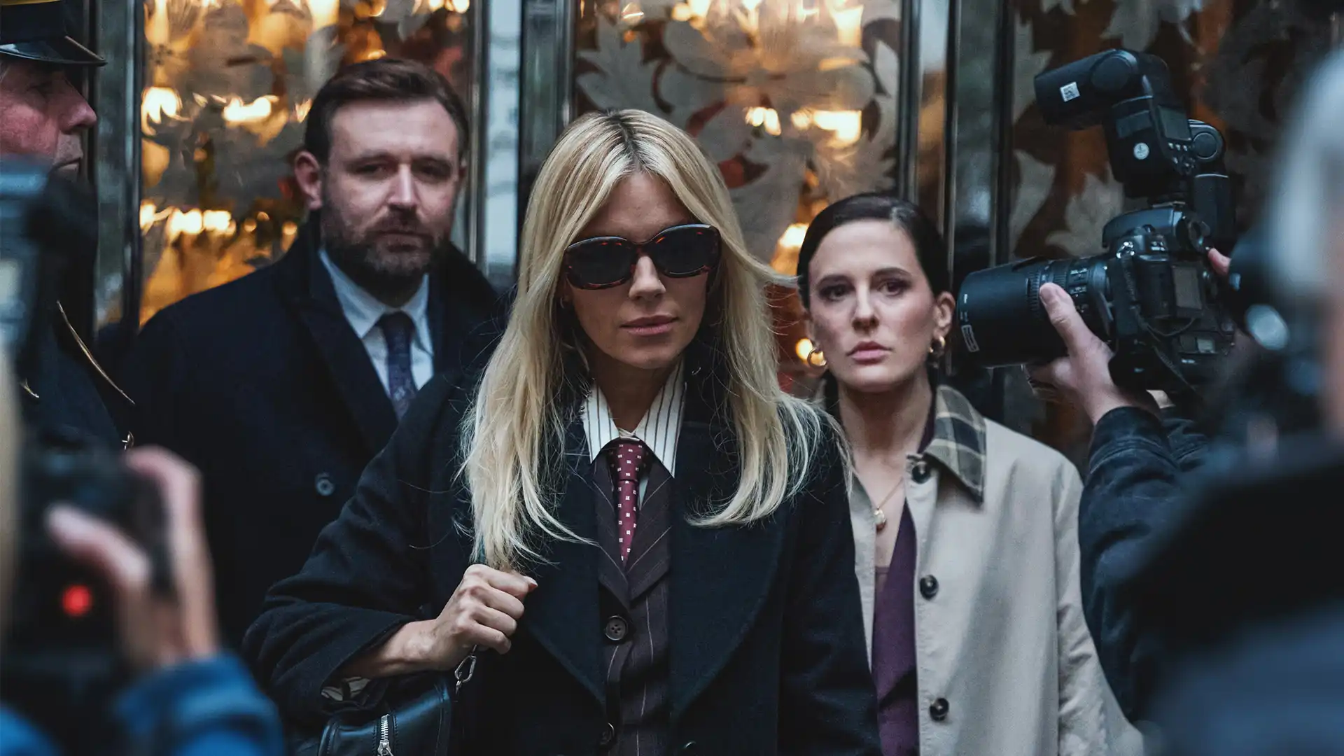 Série de thriller jurídico da HBO estreia com alta aprovação no Rotten Tomatoes