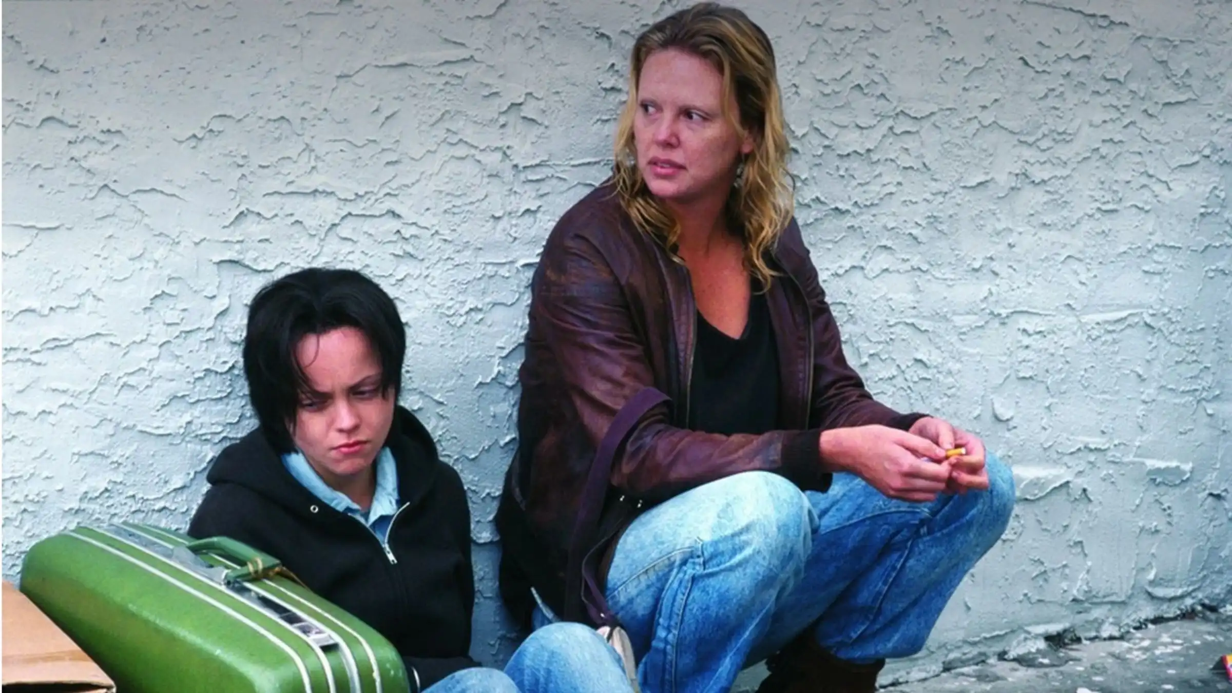 Charlize Theron produzirá série live-action baseada em quadrinho de sucesso para Hulu