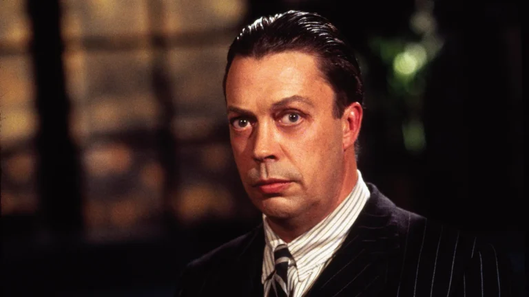 Causa oficial da morte de Tim Curry é confirmada