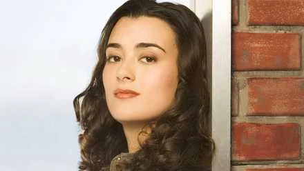 Personagem esquecido de NCIS com ligação ao elenco original retorna após 10 anos