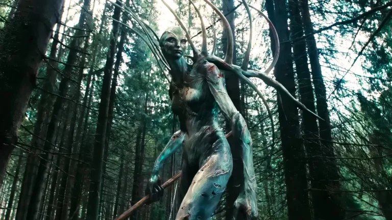 Novo thriller de ficção científica com Michael Fassbender conquista nota alta do público no Rotten Tomatoes