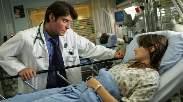 Como o sucesso de US$ 618 milhões de Steven Spielberg no cinema ajudou a criar um dos melhores dramas médicos da TV