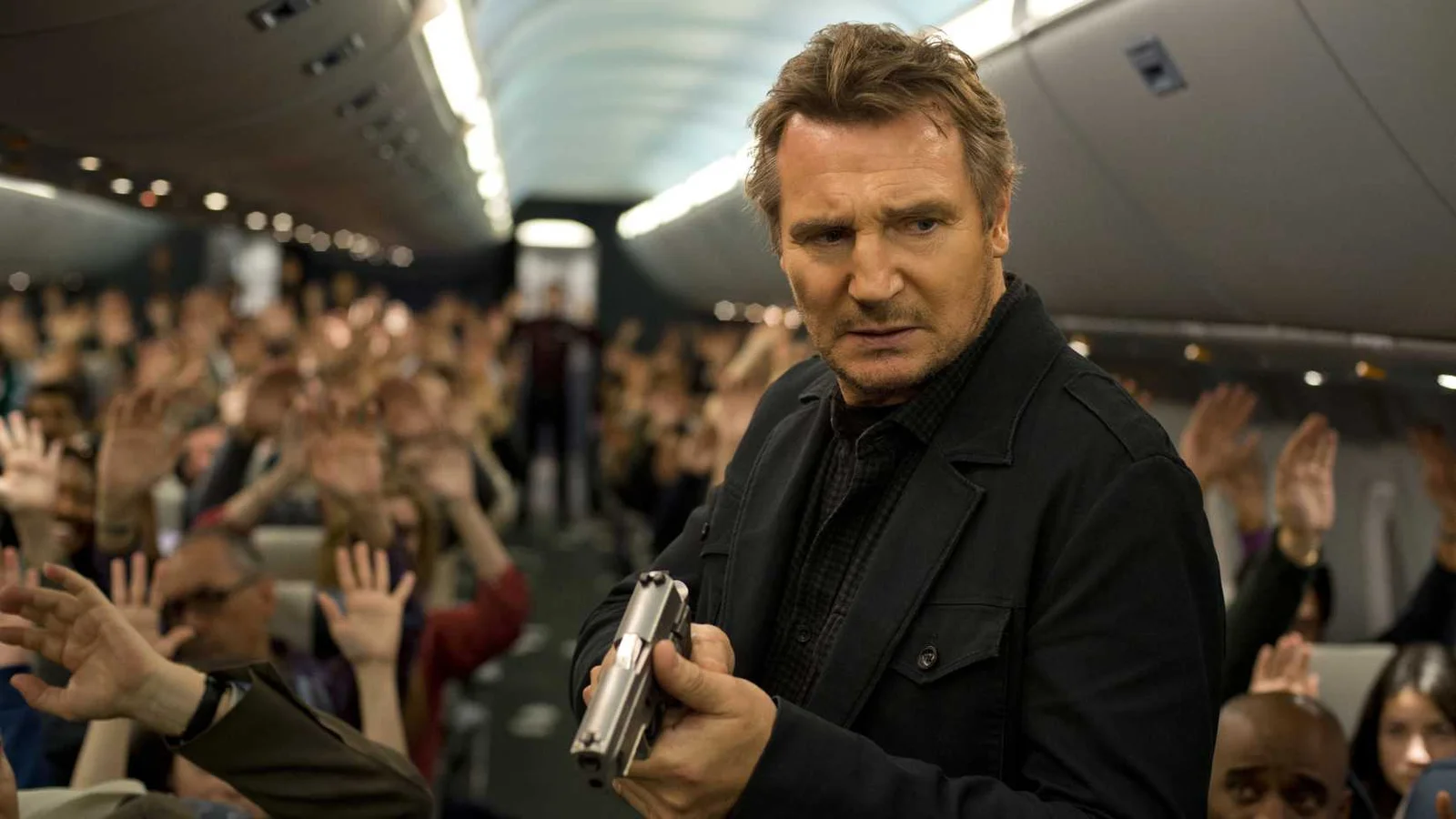 6 Filmes de Ação com Liam Neeson que Mostram Por Que Você Nunca Deve Viajar com Ele
