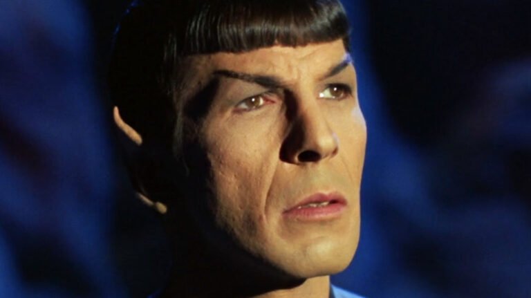 Leonard Nimoy atuou em série western de Clint Eastwood antes de Star Trek