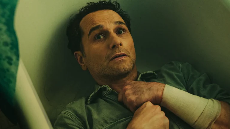 Matthew Rhys faz história no Emmy com segunda vitória em categorias principais