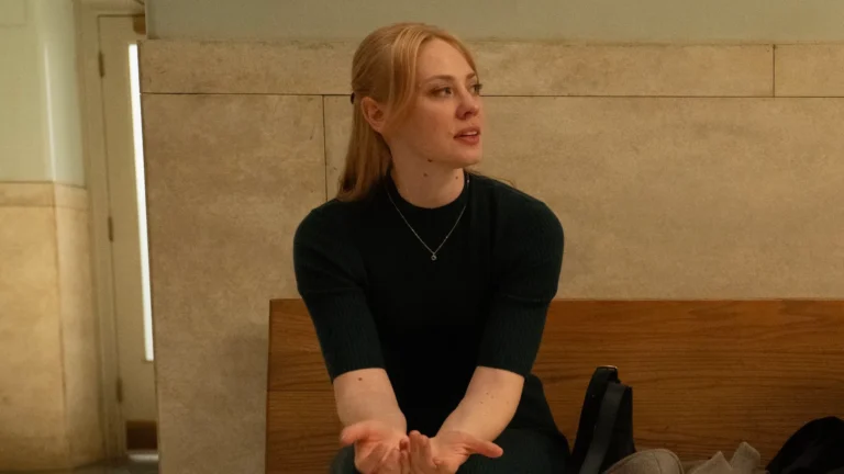 Deborah Ann Woll define condição para interpretar Karen Page fora de Daredevil: Born Again