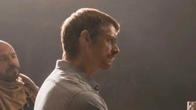 Joel Kinnaman estrela nova série da CIA com estreia elogiada no Rotten Tomatoes