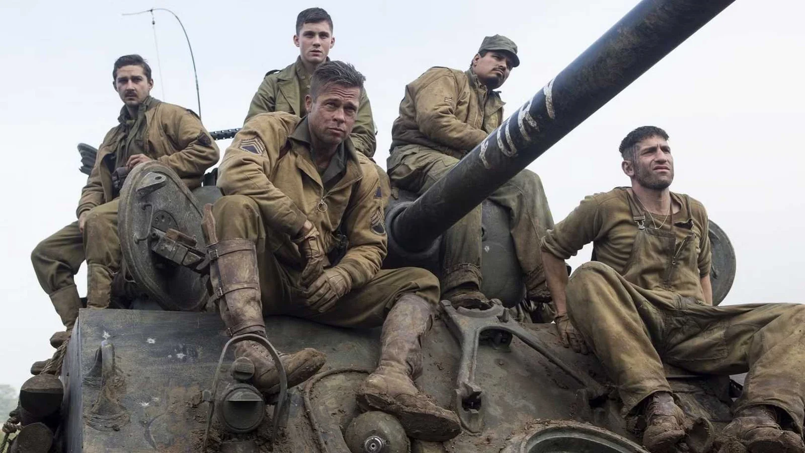 Brad Pitt protagoniza filme intenso da Segunda Guerra Mundial para fãs de Band of Brothers