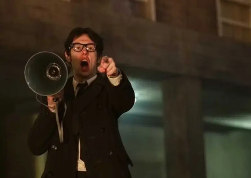 Mike Flanagan elogia série histórica subestimada da FX
