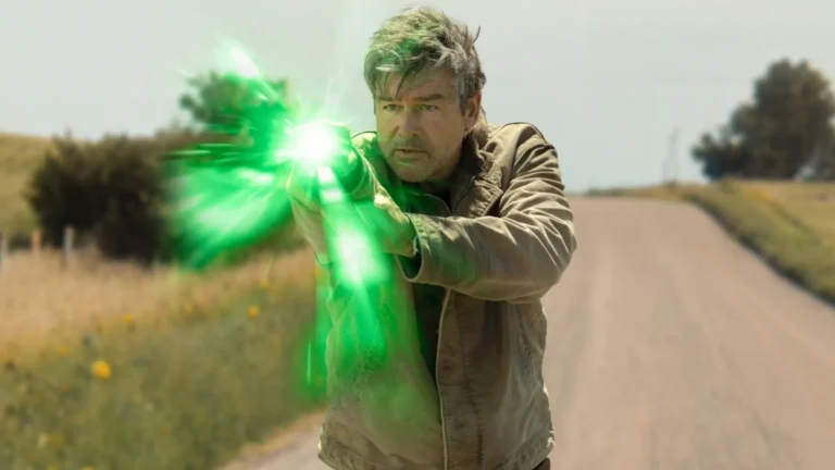 HBO Max substitui Green Lantern por The Flash em episódio de Stuart Fails to Save the Universe, diz criador