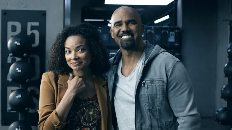Shemar Moore comenta retorno de Rochelle Aytes em S.W.A.T. Exiles após reviravolta na história de Hondo