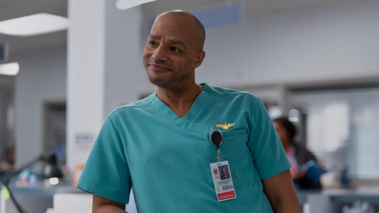 Temporada 2 de Scrubs vai colocar à prova relacionamento de Turk e Carla, revela Donald Faison