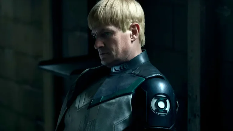 Nathan Fillion retorna como Guy Gardner no episódio final da 1ª temporada de Lanterns