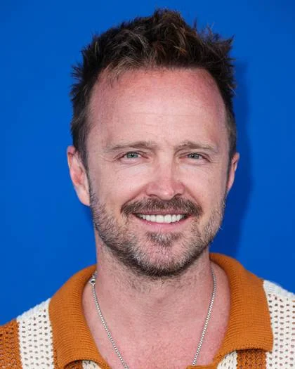 Filme de terror “Anything But Ghosts” com Aaron Paul terá estreia em maio de 2027
